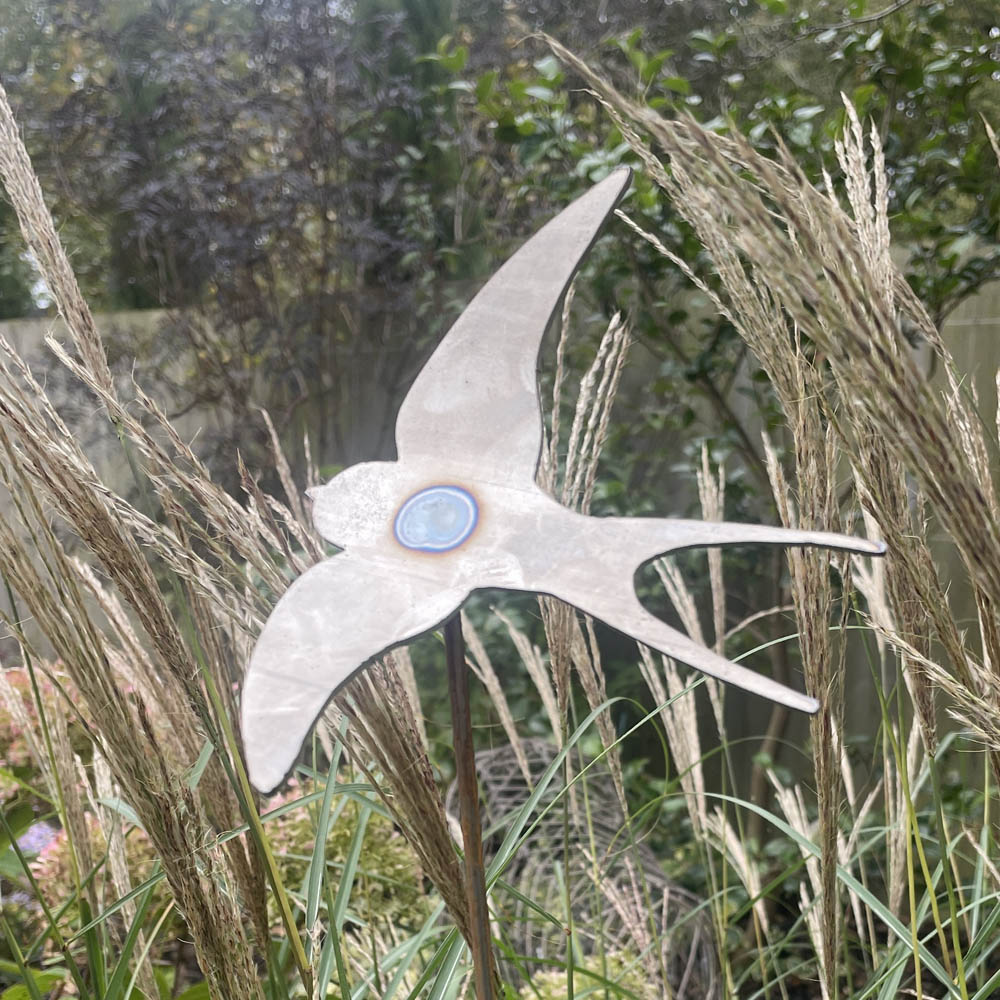Decorative Steel Garden Stake Ornament – Swallow Single 5065022557258